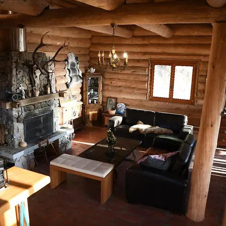 Gerendaház Brvnare Tomic *